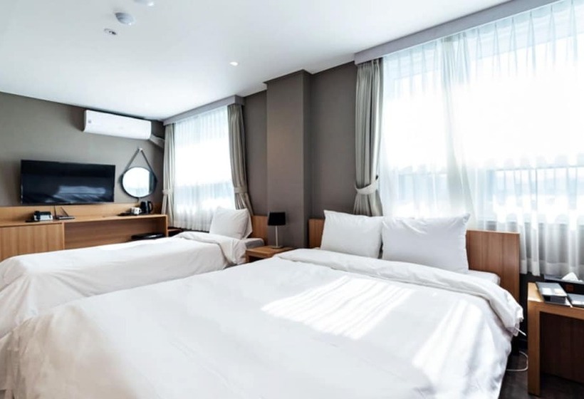 Отель Gangneung Olympia