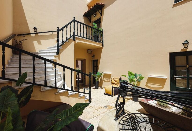 בית מלון כפרי Gateway Suites