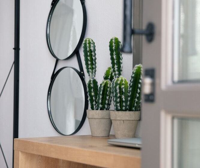 فندق Gateway Suites