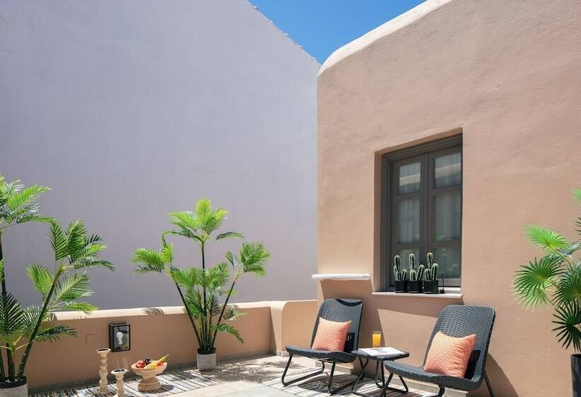 בית מלון כפרי Gateway Suites