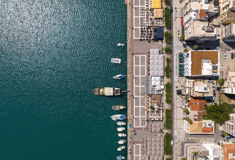 Grand Hotel Kalamata