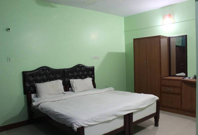 فندق The Greenwood Resort Chikmagalur   Escape To Tranquil Mountain Views