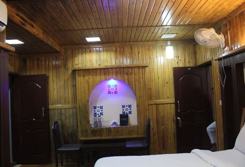 호텔 The Greenwood Resort Chikmagalur   Escape To Tranquil Mountain Views