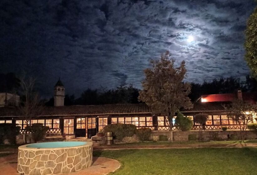 فندق Hacienda Santiago Texmelucan