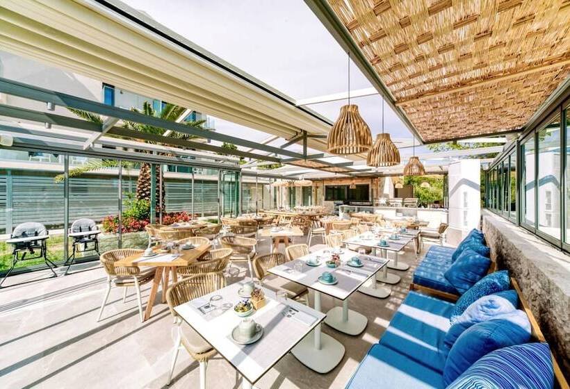 בית מלון כפרי Hidden Cove Corfu