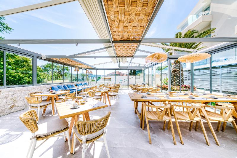 בית מלון כפרי Hidden Cove Corfu