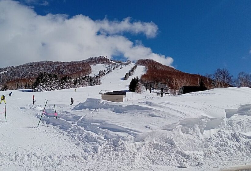 هتل Holiday Plaza Shigakogen