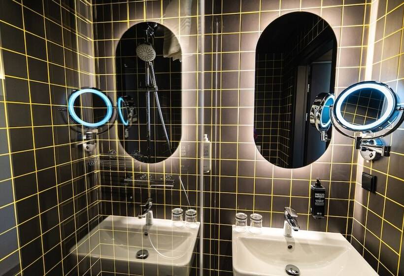 هتل Ibis Lviv Centre