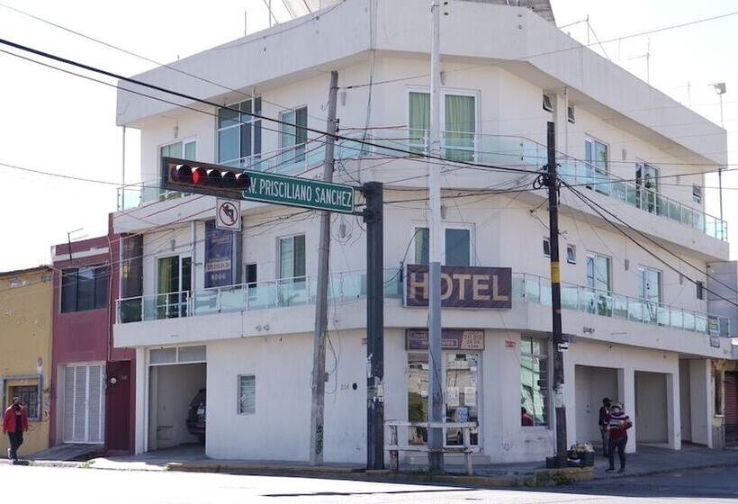 فندق Insurgentes