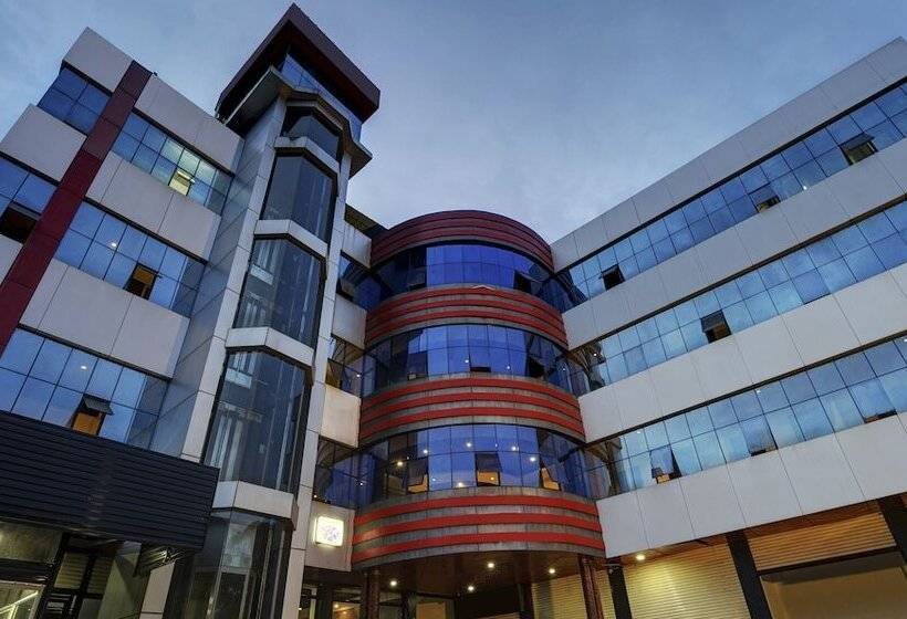 酒店 Itsy By Treebo Sparrows Suite & Resorts With Mountain View