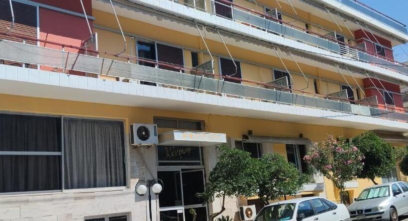 בית מלון כפרי Kekrops