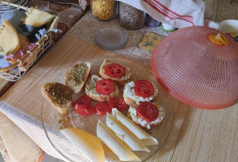 בית מלון כפרי Kekrops