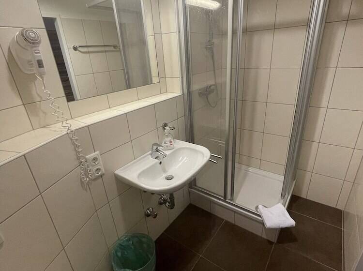 בית מלון כפרי Koralpe