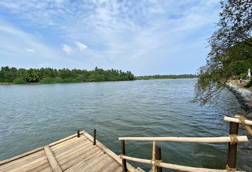 فندق Lagoon Sarovar Premiere Resort, Pondicherry