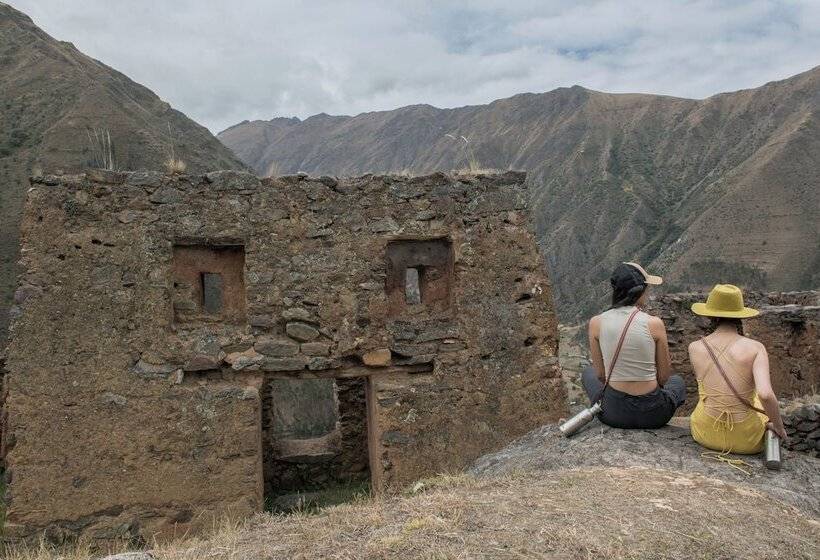 בית מלון כפרי Las Qolqas Eco Resort