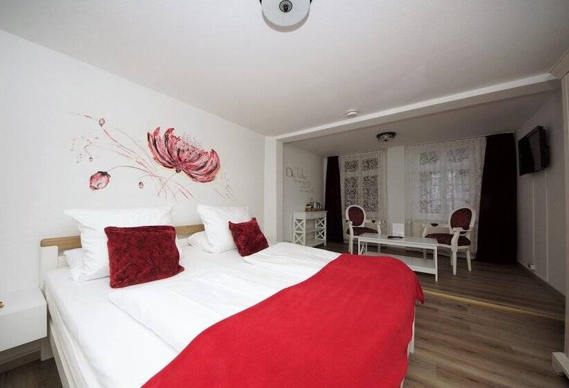 Liebezeit   Ehemals Hotel Dillenburg