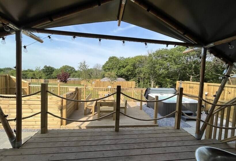 酒店 Lion King Safari Tent