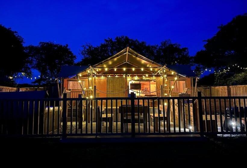 酒店 Lion King Safari Tent