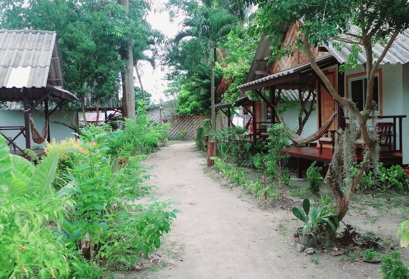 هتل Lipe Garden Beach Resort