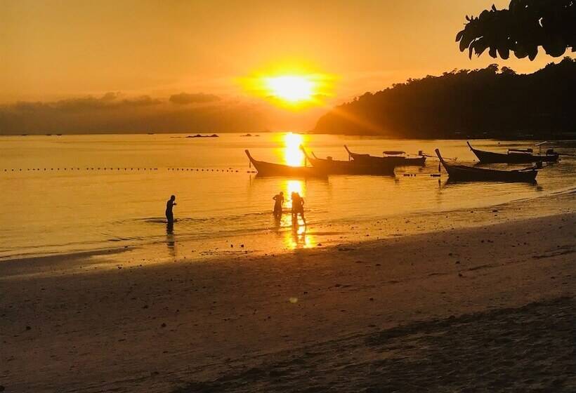 酒店 Lipe Garden Beach Resort