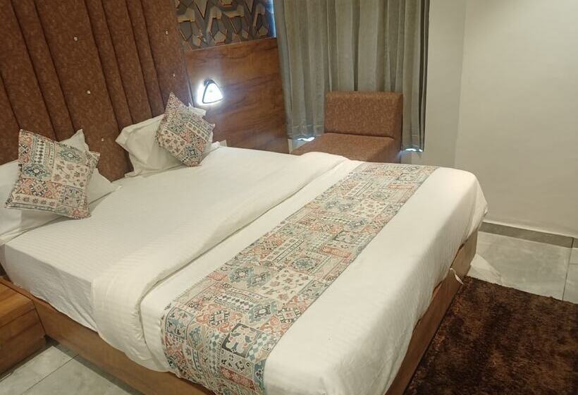 ホテル Lotus Villa