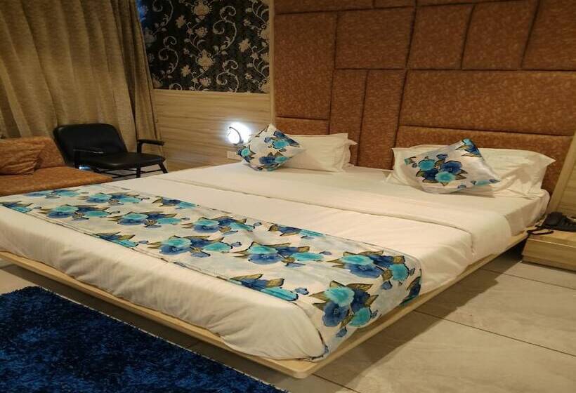 ホテル Lotus Villa