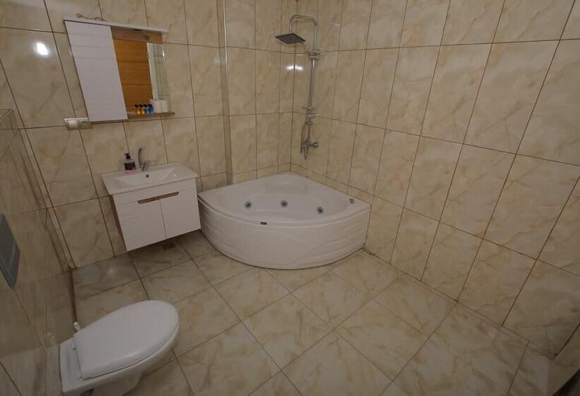 هتل My Garden Nature Club