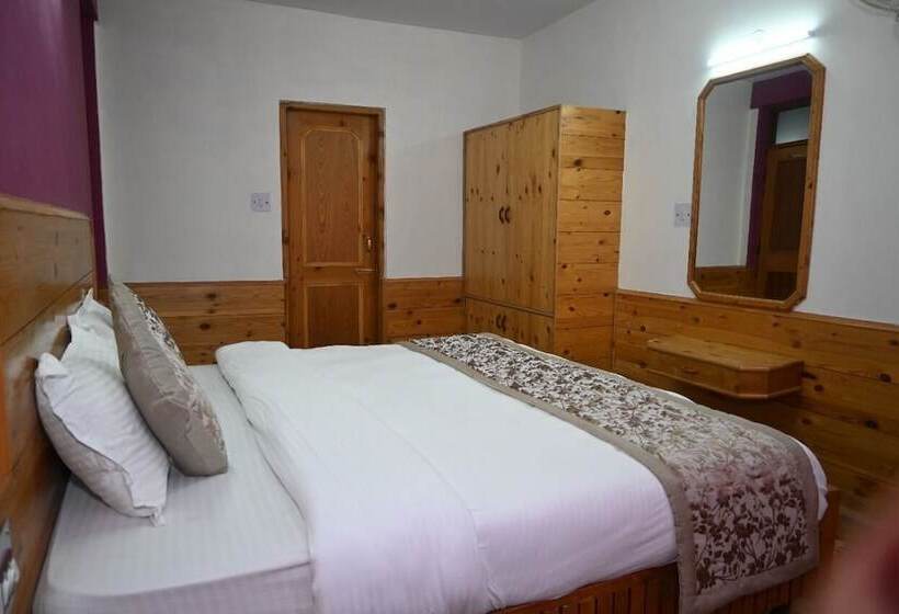 Отель Nirmal Chhaya