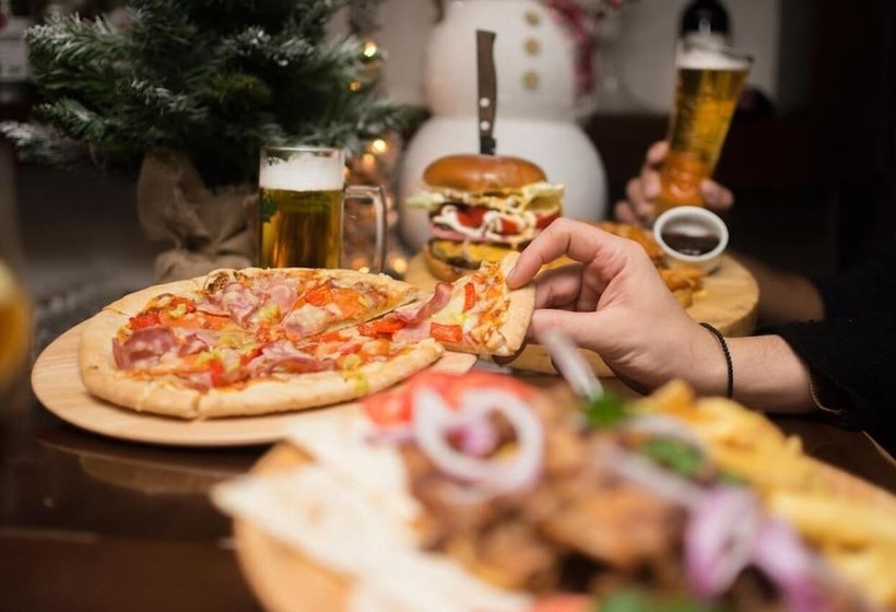 Отель Platamon Centrale