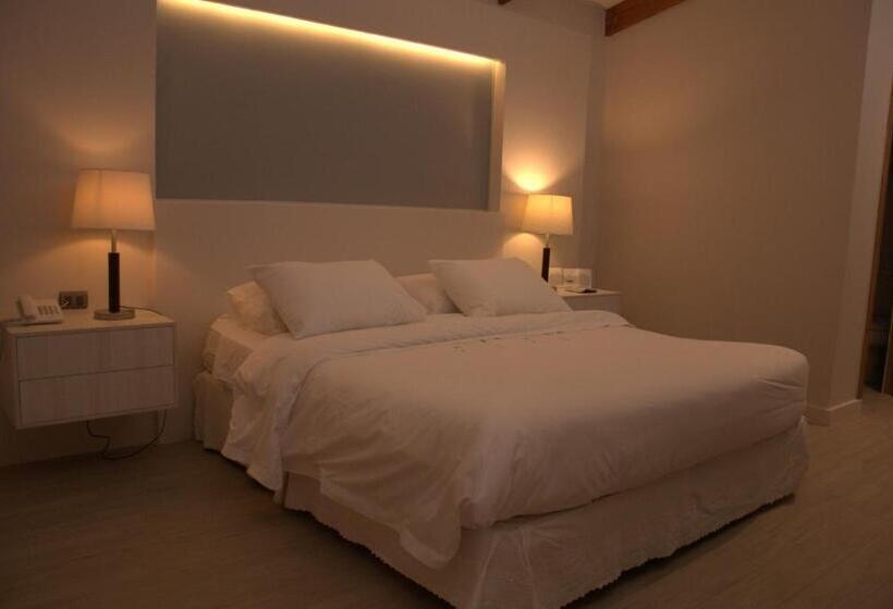 Отель Puerto De Vega