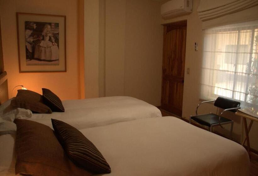 Отель Puerto De Vega