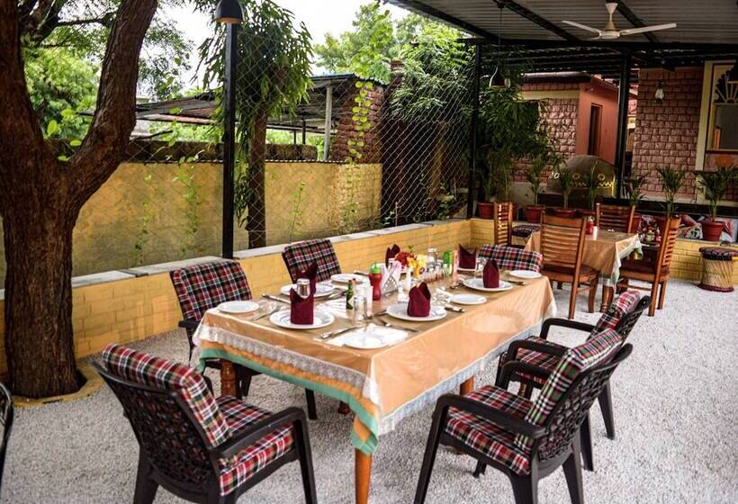 فندق Ranakpur Hill Resort