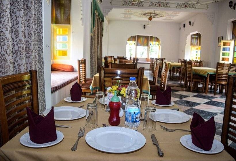 فندق Ranakpur Hill Resort