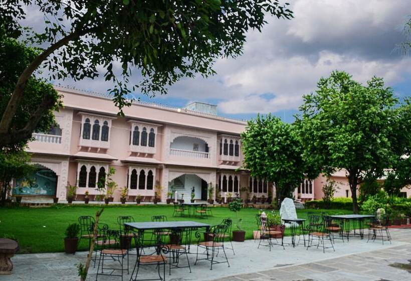 فندق Ranakpur Hill Resort