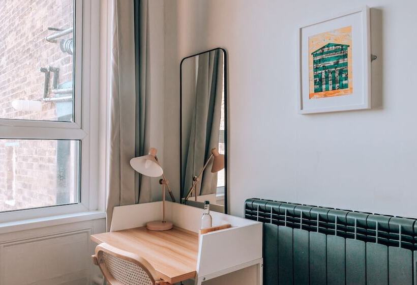 ホテル Selina Margate