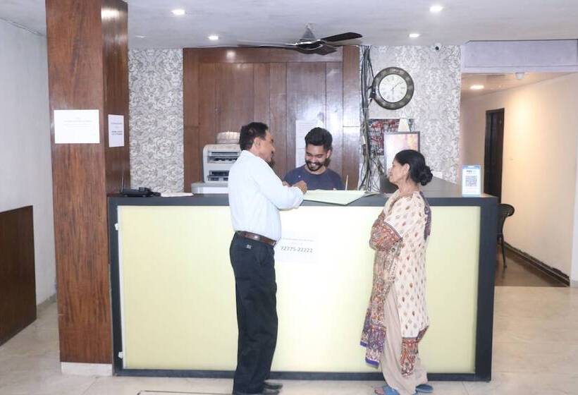 فندق The Black Gold