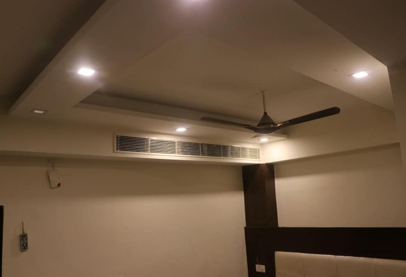 فندق The Black Gold