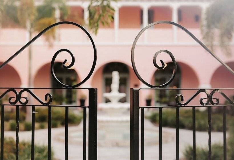 فندق The Hacienda