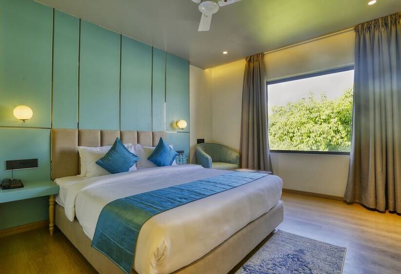 酒店 The Vincent Inn