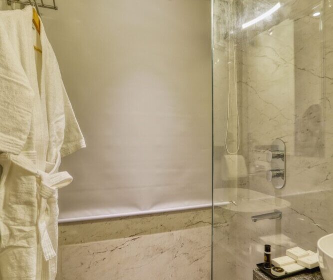 酒店 The Vincent Inn