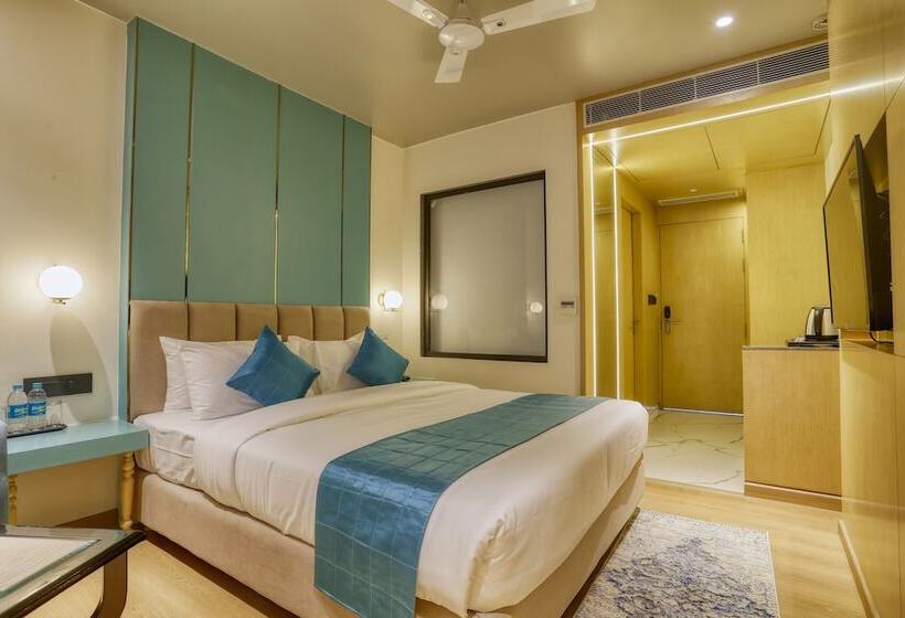 酒店 The Vincent Inn