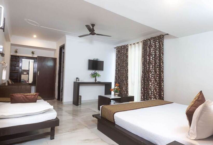 호텔 Tale N Trails Cottage