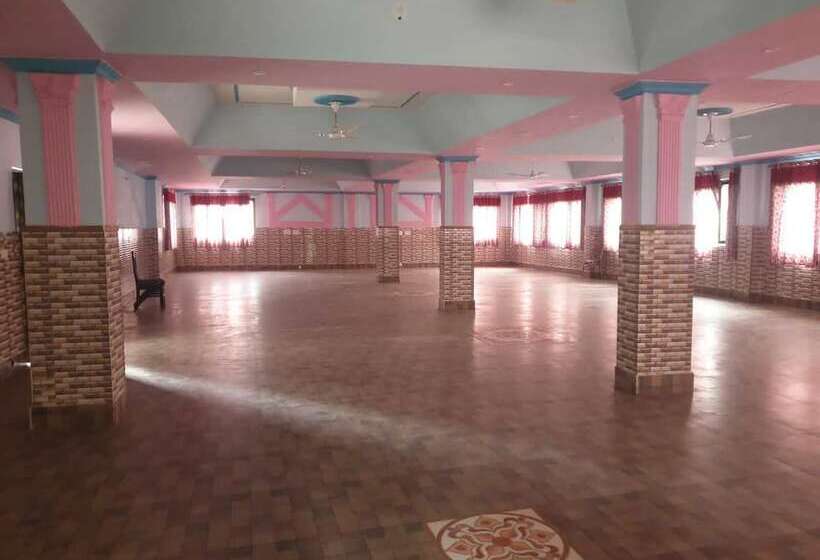 هتل Wonder World Resort