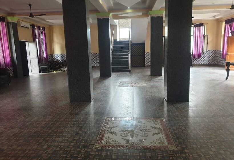 هتل Wonder World Resort