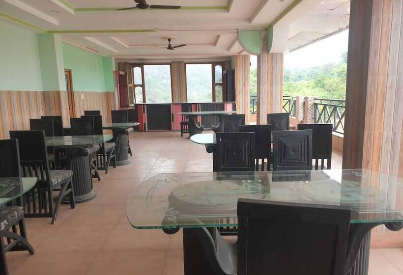 هتل Wonder World Resort