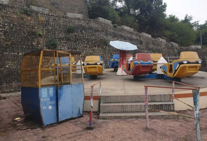 هتل Wonder World Resort