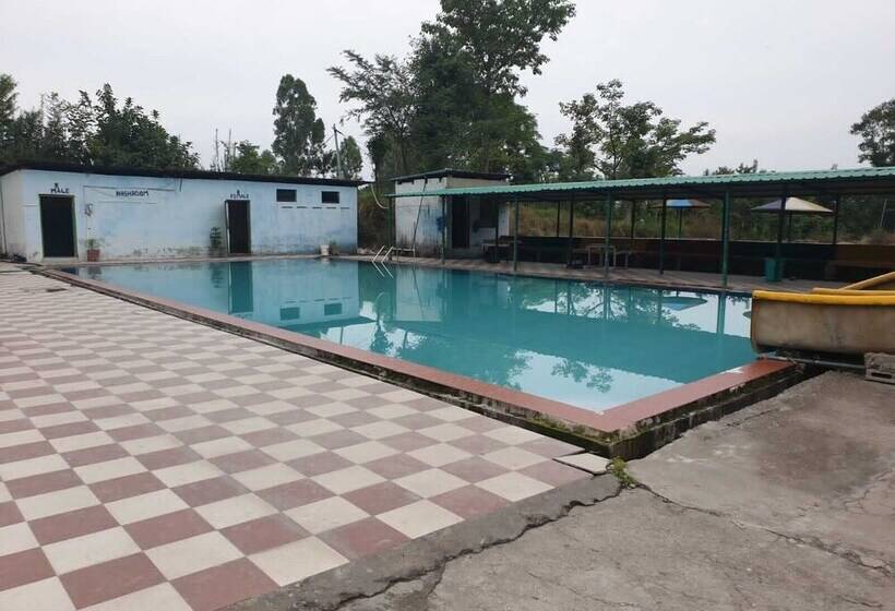 هتل Wonder World Resort