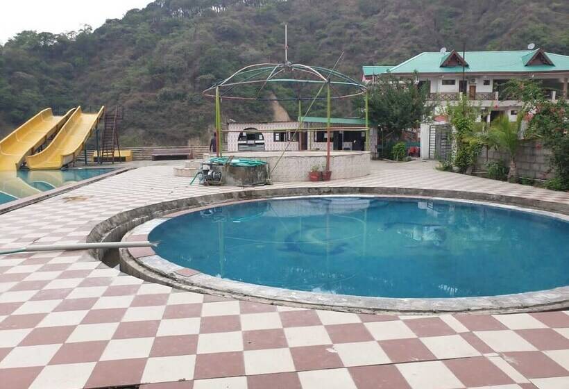 هتل Wonder World Resort