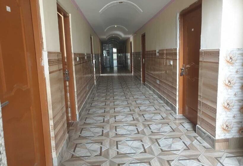 هتل Wonder World Resort