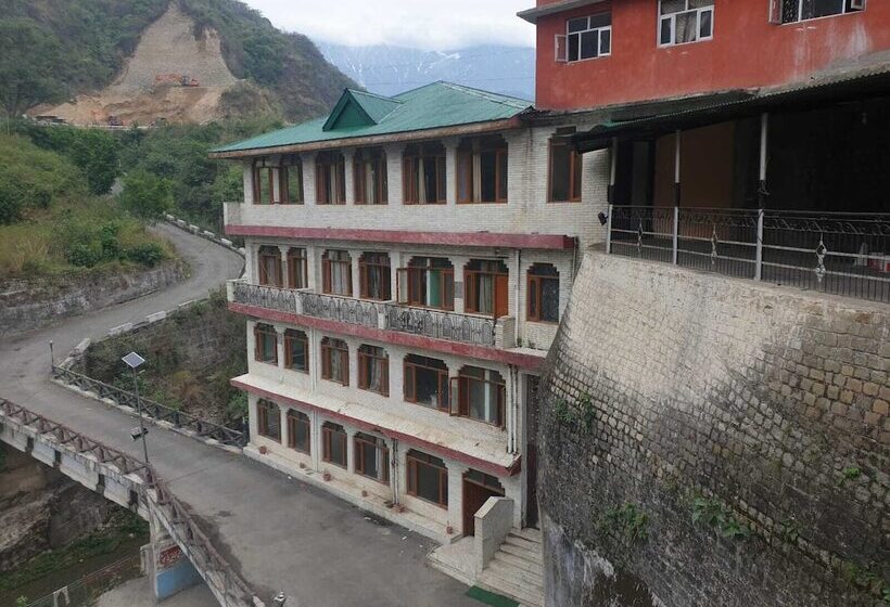 هتل Wonder World Resort